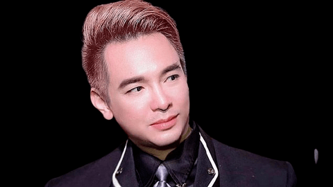 Ca sĩ Việt Quang qua đời ở tuổi 44 sau nhiều tháng chống chọi với bệnh viêm phổi