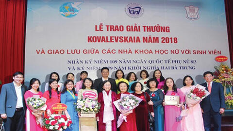 Nữ trí thức Đại học KHTN - Đại học Quốc gia Hà Nội: Nơi nhiều nữ trí thức tỏa sáng từ nghiên cứu khoa học