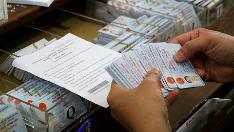 Cần cấp giấy tờ phù hợp cho người gốc Việt chưa xác định quốc tịch