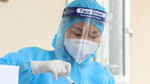 Vì sao chậm xét nghiệm nCoV cho bệnh nhân võ sư người Mỹ?