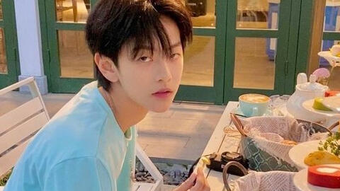 “1 trắng, 1 chán, 2 đau” cho thấy lá lách và dạ dày bắt đầu suy yếu