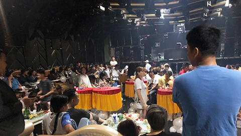 Đột kích bar Club 86 nổi tiếng ở Sài Gòn, hàng chục người dương tính với ma túy