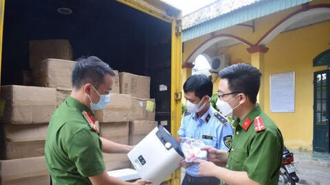 Các sàn thương mại điện tử buộc phải gỡ bỏ sản phẩm hỗ trợ điều trị COVID-19 kém chất lượng