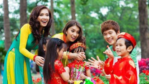 Mùng 1 Tết Nhâm Dần 2022, xuất hành giờ nào tốt?   