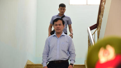 Thay đổi thẩm phán xét xử vụ Nguyễn Hữu Linh dâm ô