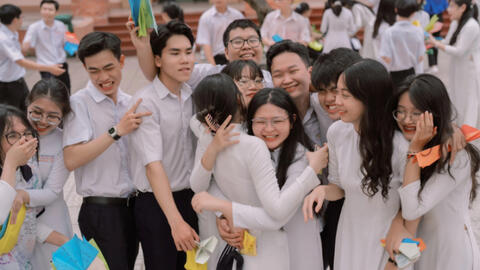 Những khoảnh khắc chia tay tuổi học trò