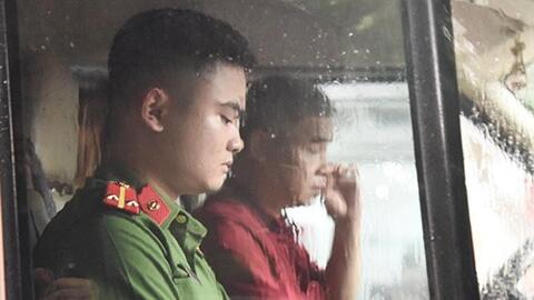 Vụ học sinh Trường Gateway chết trên xe đưa đón: Tài xế Doãn Quý Phiến bị khởi tố