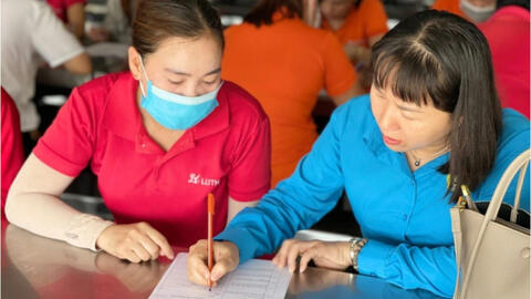 Nhiều chính sách hỗ trợ lao động nữ ngoài 35 tuổi