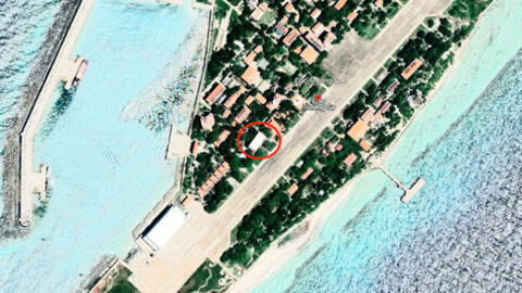 Dư luận Việt Nam bức xúc khi Google xóa quốc kỳ Việt Nam trên đảo Trường Sa