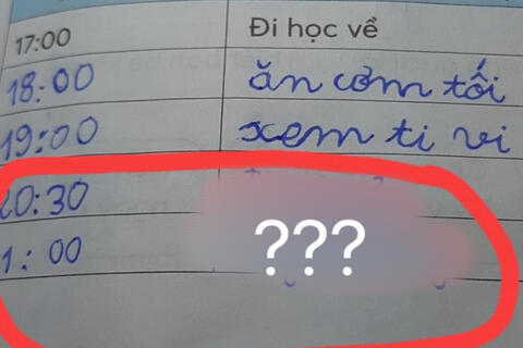Đang làm bài tập viết thời khóa biểu thì bí ý tưởng, học sinh tiểu học có màn chữa cháy khiến người có trí tưởng tượng nhất cũng "đứng hình"