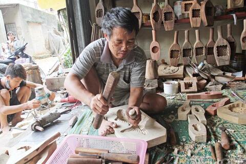 Rộn ràng tiếng đục Thượng Cung