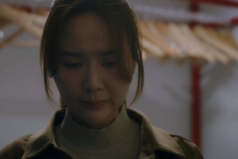 "Chúng ta của 8 năm sau" gây bất bình vì cảnh chồng cưỡng ép vợ, đã ngoại tình còn dám ghen ngược