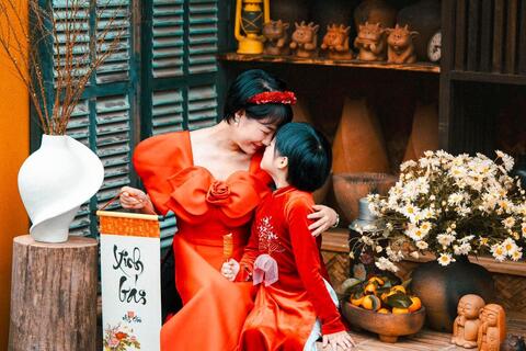 Hot 'rần rần' điểm check-in phong cách Tết 'retro' phía Đông TP. HCM