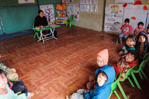 Gieo chữ ở "đỉnh trời" Khuôn Vình