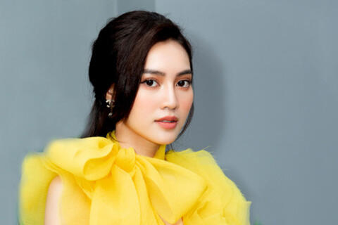 "Chị đẹp" Ninh Dương Lan Ngọc đang ở đỉnh cao bất ngờ thông báo đi du học: Soi "lịch sử học tập" ngày trước mới thấy mê học từ bé