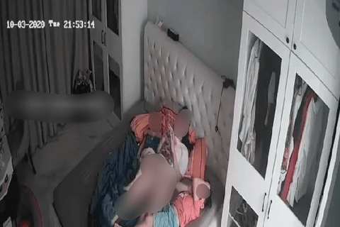 Người phụ nữ trong clip để trẻ sờ soạng vùng nhạy cảm: “Lỗi của mình, tất cả là lỗi của mình”