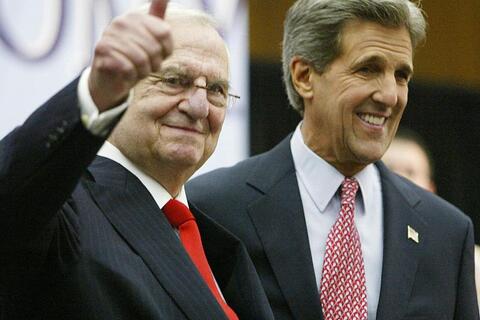 Bạn biết gì về Lee Iacocca, một huyền thoại trong ngành công nghiệp ô tô Mỹ