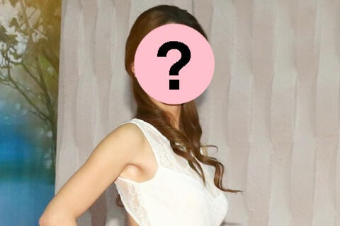 Mỹ nhân tan nát sự nghiệp vì yêu 3 bạn diễn cùng lúc, 45 tuổi trẻ đẹp nhưng không ai dám mời diễn