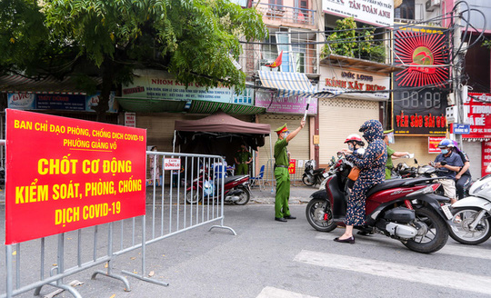 Các tỉnh, thành phố tạm thời ngừng áp dụng Chỉ thị 15, 16, 19