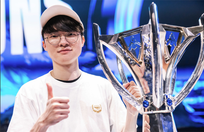 Faker là tấm gương TheShy nên học hỏi 