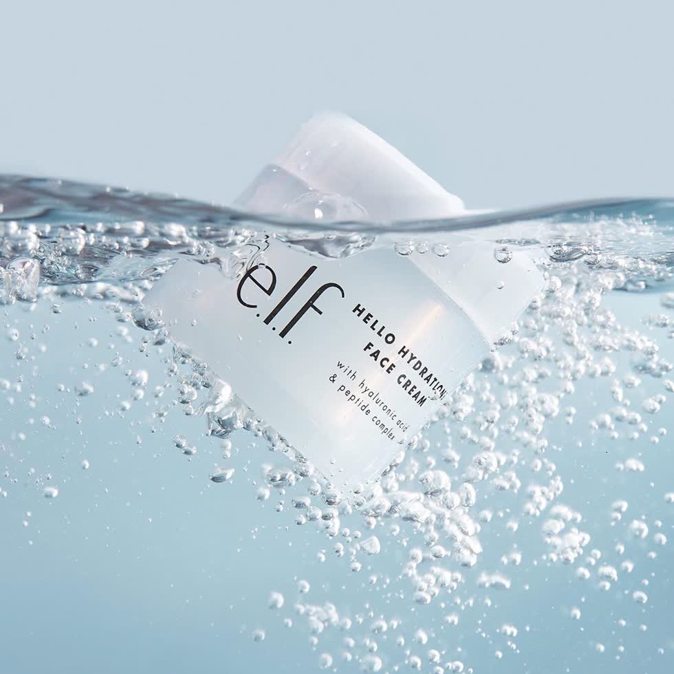 e.l.f. Hello Hydration! Day Cream.