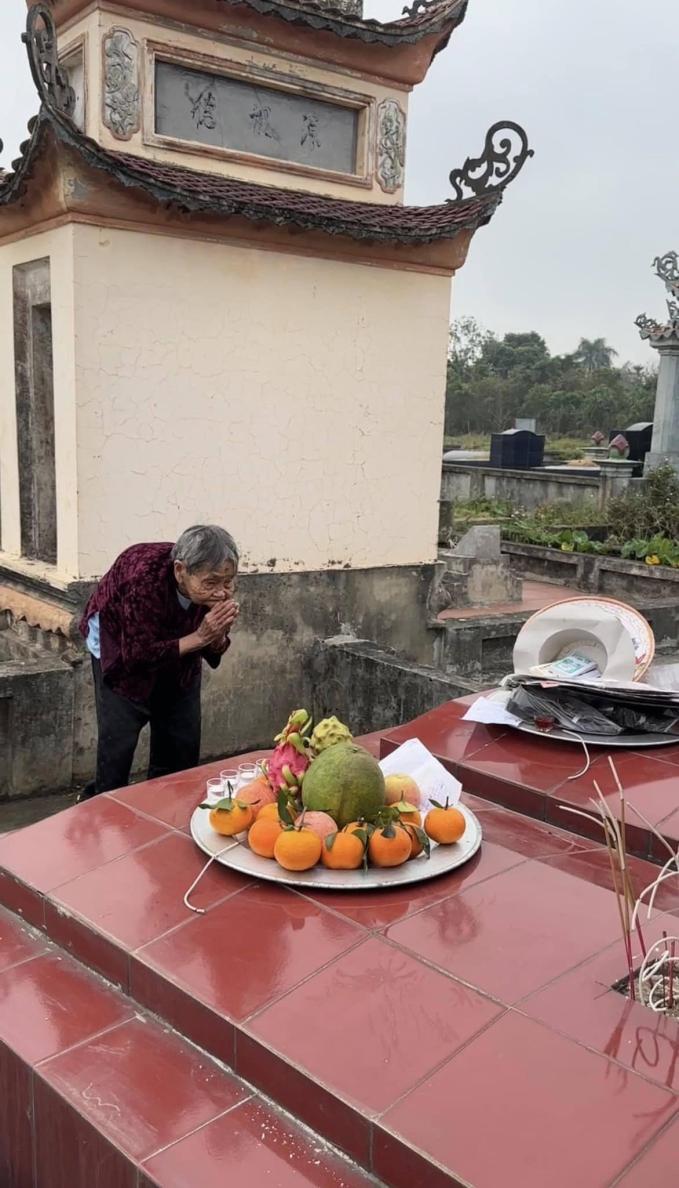 Xúc động lời nói của cụ bà 103 tuổi vượt hơn 300km về quê giỗ mẹ: 