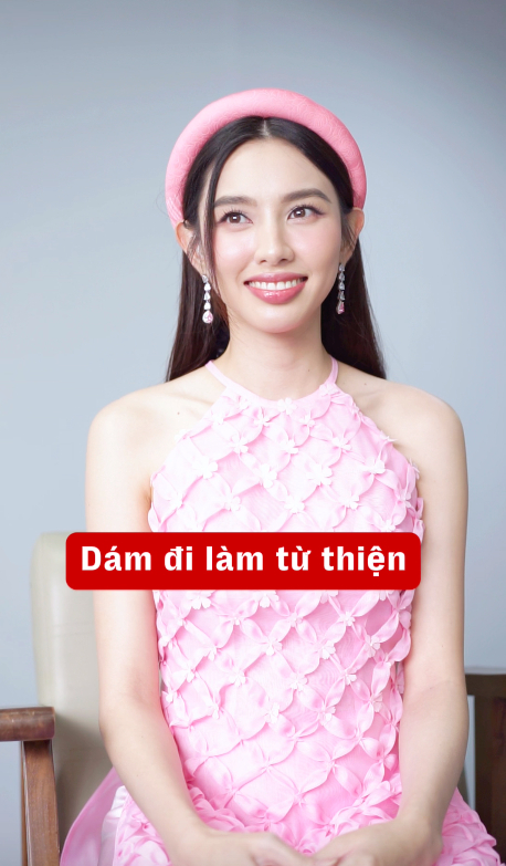 Thuỳ Tiên hào hứng dám 100% đi làm từ thiện 