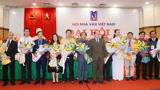 BCH Hội Nhà văn Việt Nam khóa X