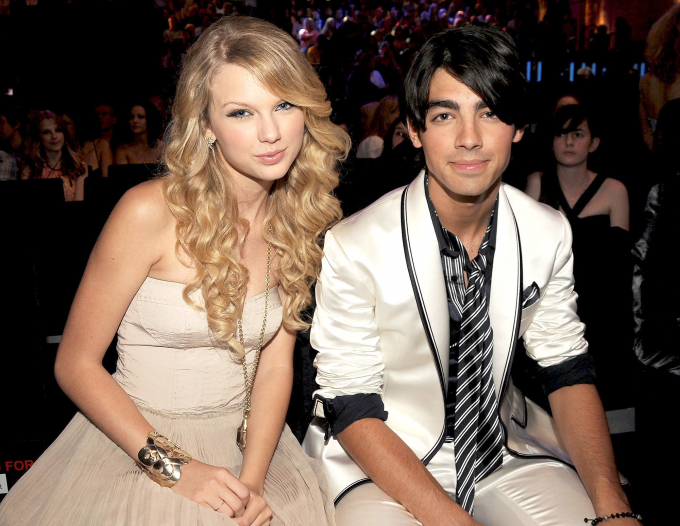 Taylor và Joe Jonas