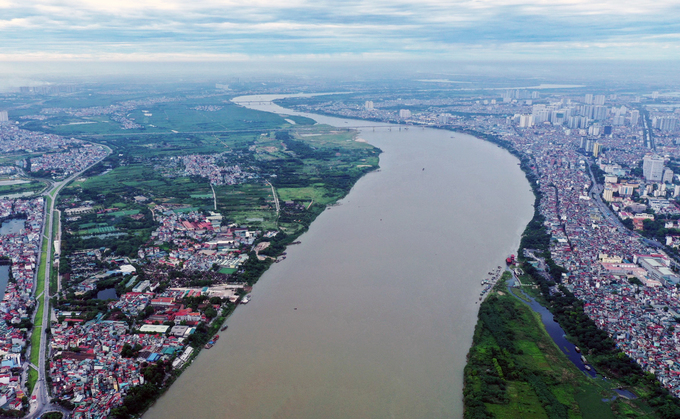   Hà Nội muốn xây dựng khu đô thị sinh thái hai bên bờ sông Hồng. Ảnh: Ngọc Thành.  