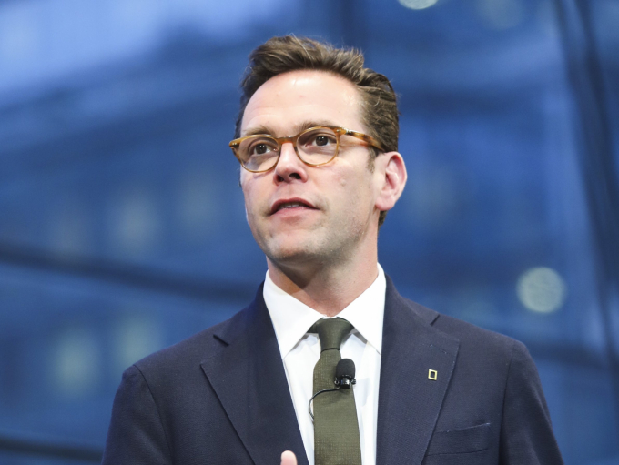 James Murdoch là con trai út của tỷ phú Rupert Murdoch với người vợ thứ 2.  