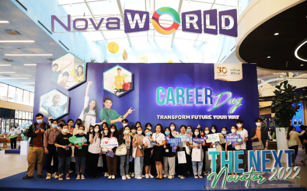 Sinh viên TP.HCM cháy cùng ngày hội tuyển dụng Career Fair - Ảnh 1.