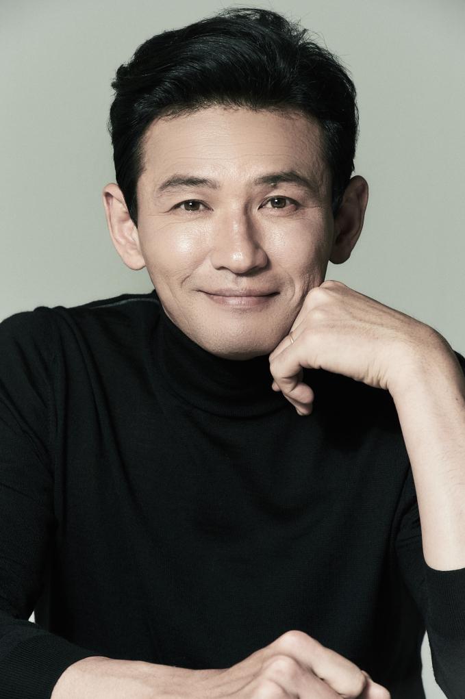 Hwang Jung Min là 