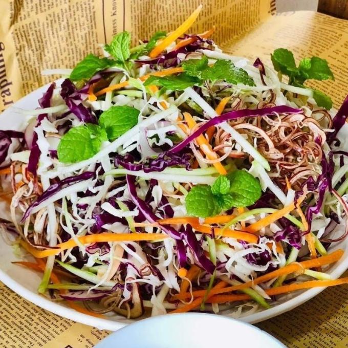 Món ngon mỗi ngày: Đổi vị với salad ngũ sắc