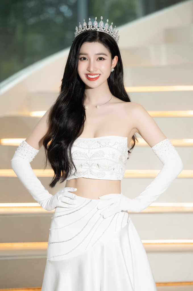 Phương Nhi được kỳ vọng nhiều tại cuộc thi Miss International 2023