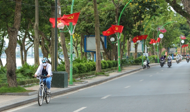 Hà Nội xem xét mở cửa một số hoạt động thiết yếu trong tuần tới