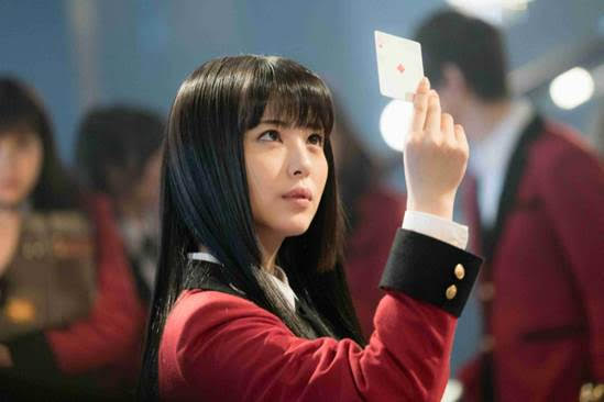 Minami Hamabe cùng những chiếc gif để đời trong Kakegurui