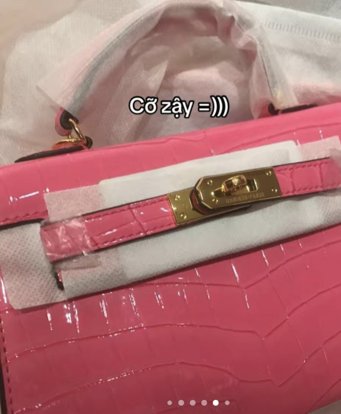 Ai cũng bất ngờ về món quà