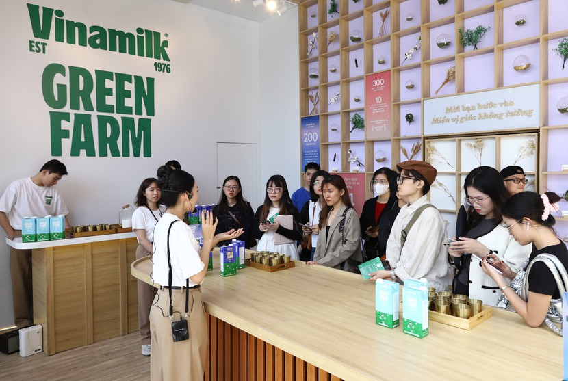 Vinamilk: Doanh thu xuất khẩu quý 4/2023 tăng trưởng ấn tượng gần 20%- Ảnh 2.