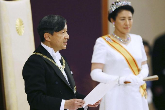 Lễ diễu hành đầu tiên sau khi lên ngôi của Nhật hoàng Naruhito cùng Hoàng hậu Masako 