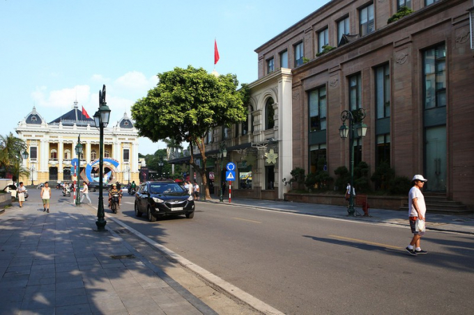 Phố Rue Paul Bert đoạn gần Nhà Hát Lớn.