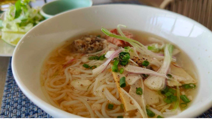 Bún mọc - Ảnh: TASTEATLAS