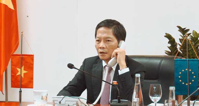 Bộ trưởng Trần Tuấn Anh.