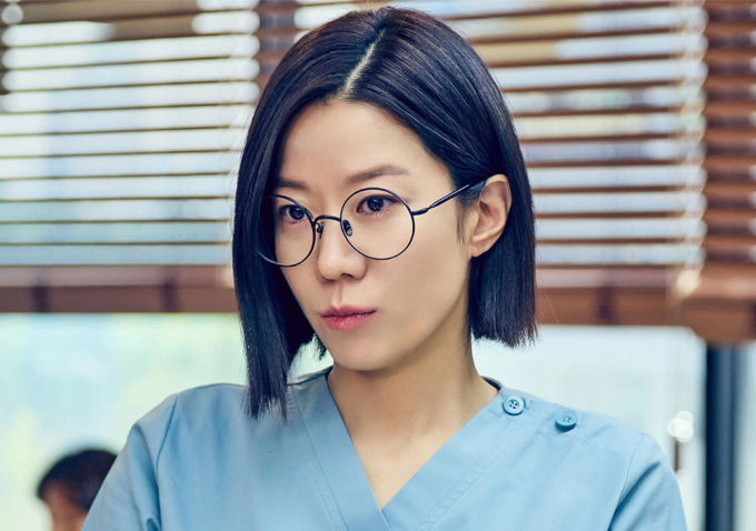 Jeon Hye Jin ở Not Others