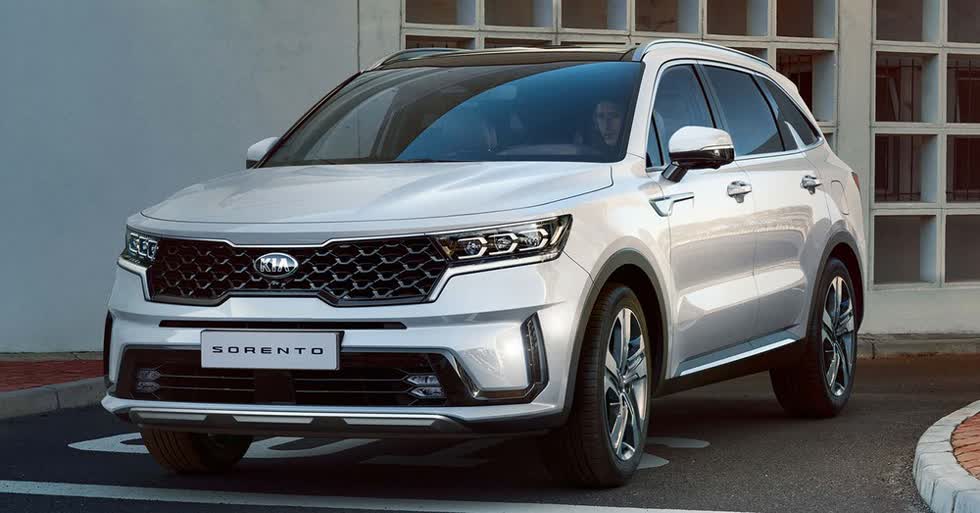 Kia Sorento thế hệ thứ 4 mang trên mình thiết kế hiện đại và ấn tượng hơn.