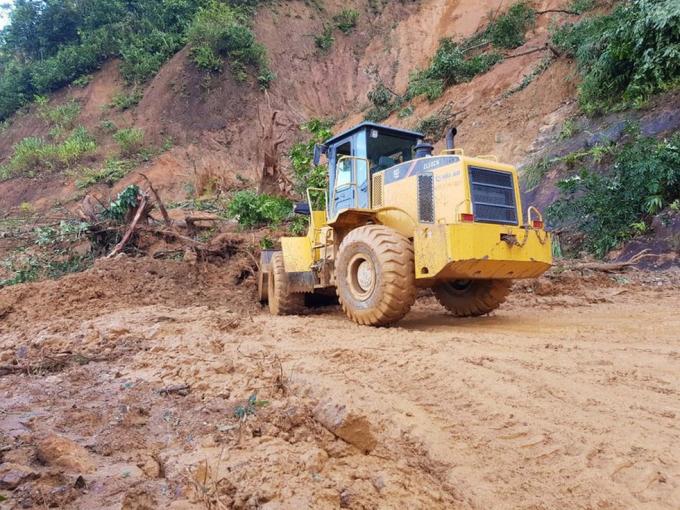 Sạt lở ở Quảng Nam: Tìm thấy 16 thi thể, nhiều người mất tích, quân đội tiếp tục tìm kiếm