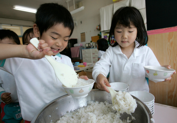 Các bạn sẽ thay phiên nhau làm 