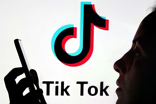 TikTok và những cách thao túng với người dùng