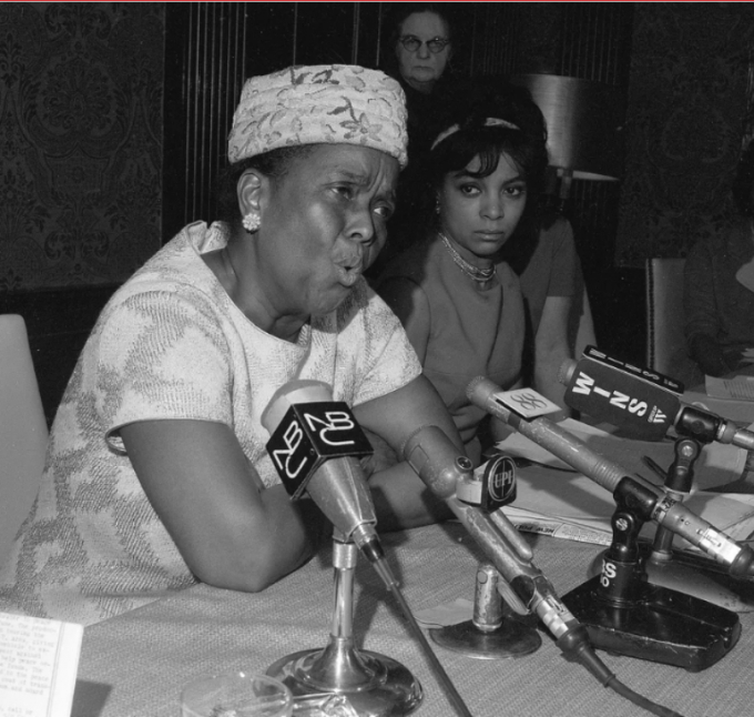 Bà Ella Baker phát biểu tại họp báo ngày 3/1/1968. Ảnh: AP