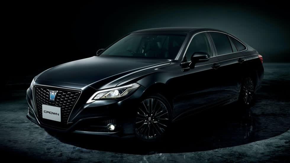 Toyota Crown Sport Style 2020.